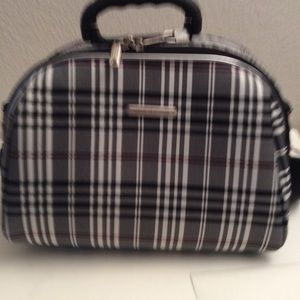 Luca Vergani black and gray cosmetic bag
